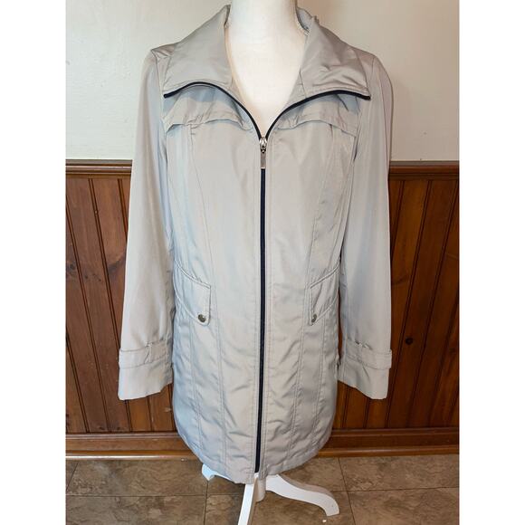Womens Braetan Light Cream/Gray Lightweight Pockets Full Zip Jacket Size SP - Picture 1 of 9